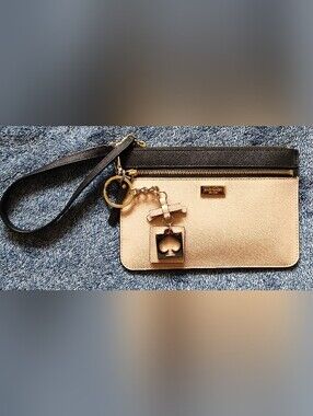 Kate Spade Lucy Wristlet With Charm